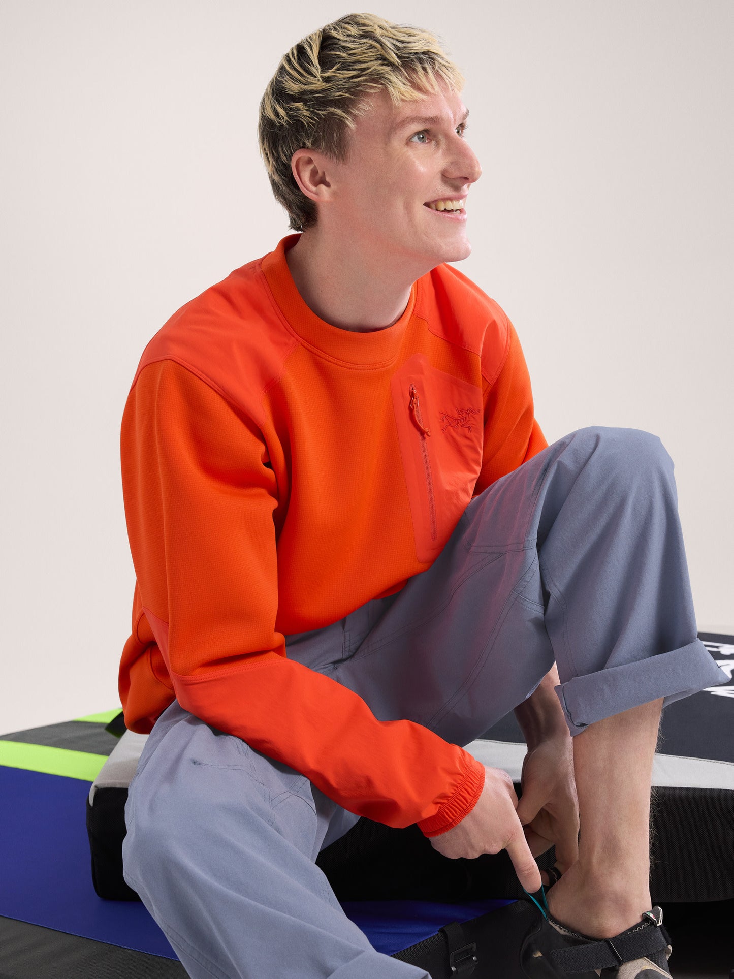 alt1