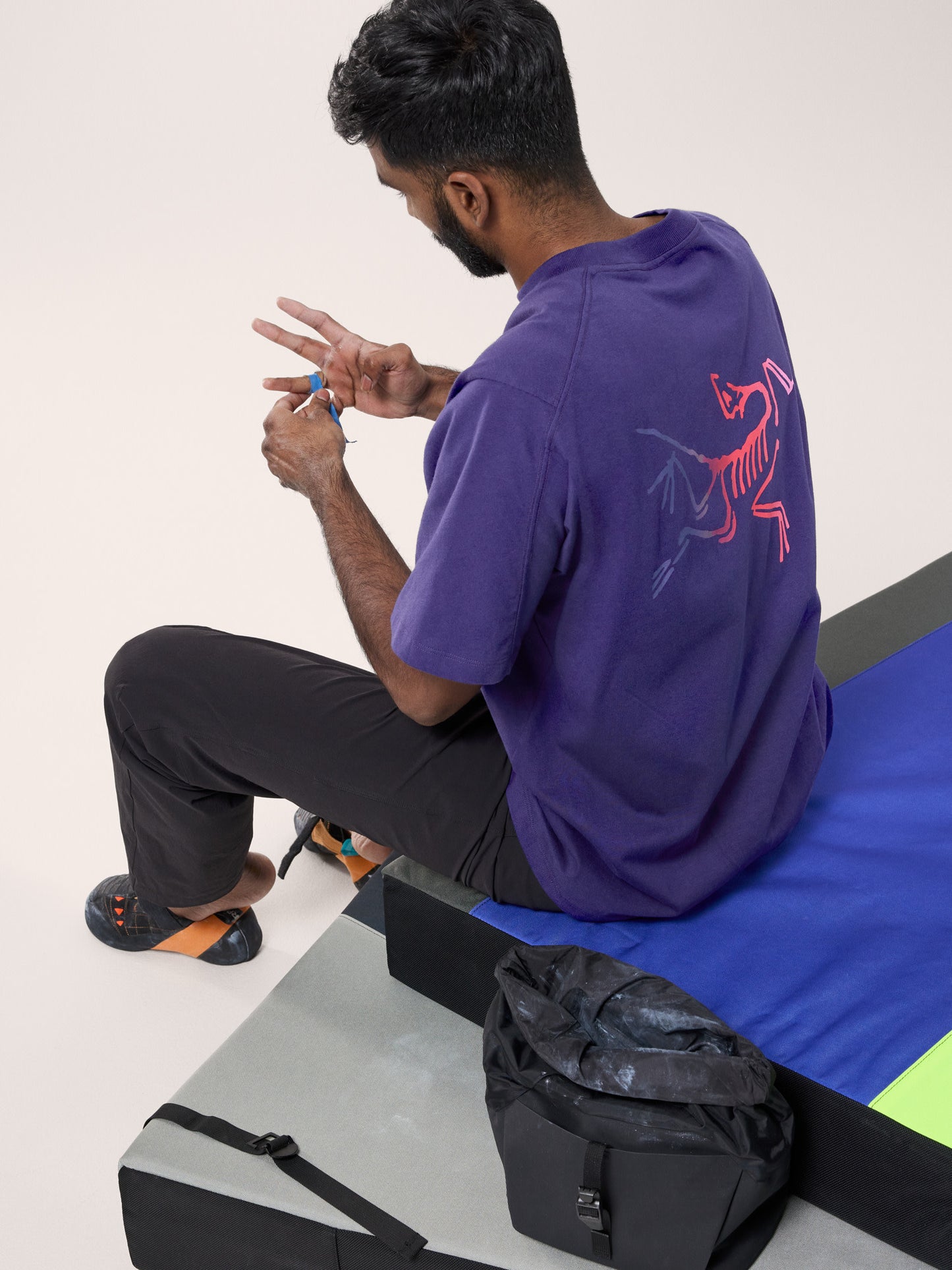 alt1